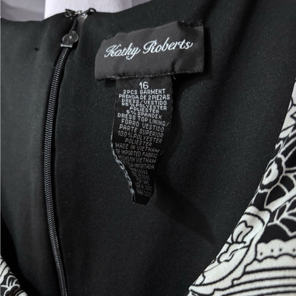 Stylish Black and White‎ Paisley Midi Dress size 16 Kathy Roberts - Picture 3 of 4